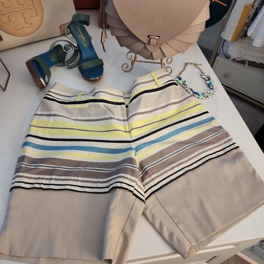 Bundle 2 Items For $26 -Loft Shorts - image 3